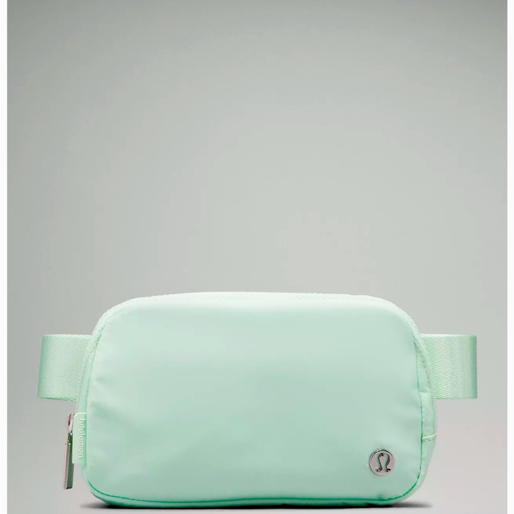 LuluLemon (2) Belt Bags Mint and Pale Blue